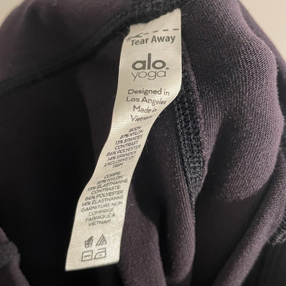 ALO Yoga black leggings size extra small leggings in great condition - Picture 5 of 6